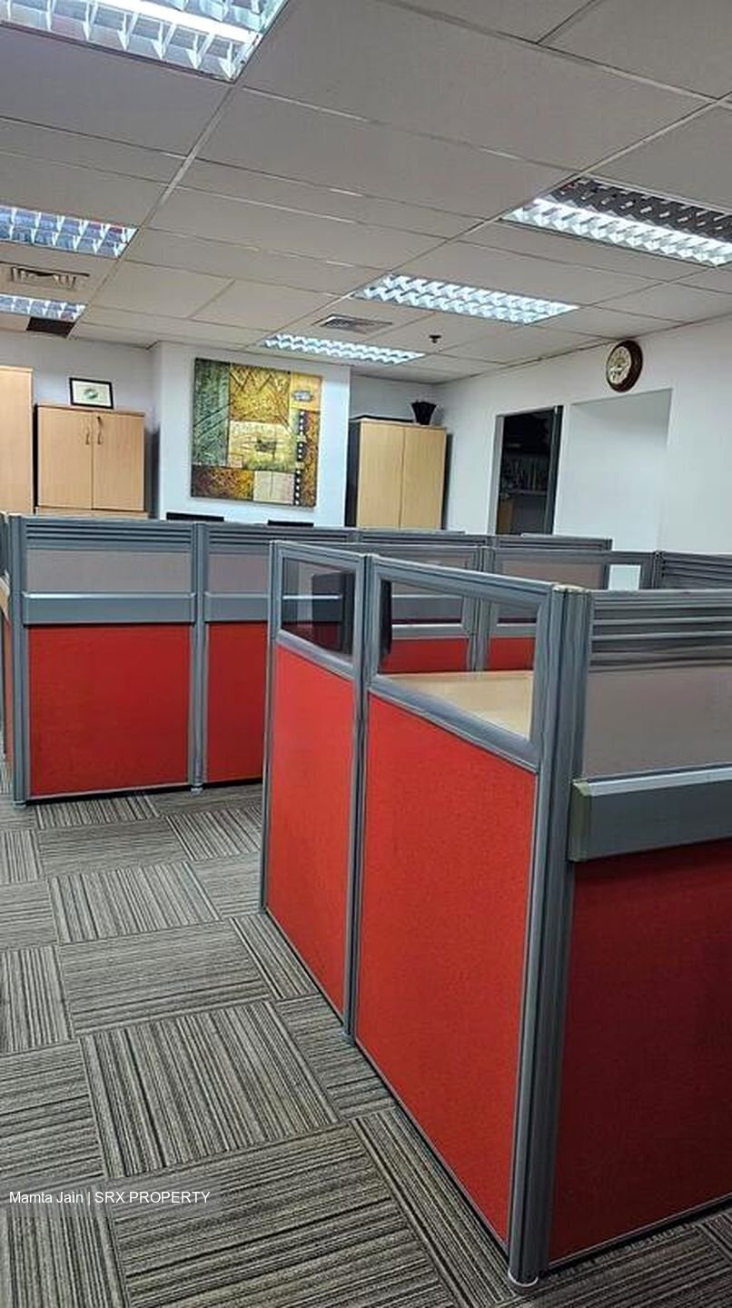 International Plaza (D2), Office #457102581